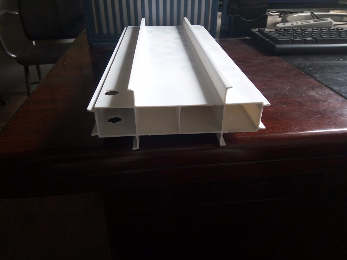 四平立面拉缝板 (1)150MM宽拉缝板